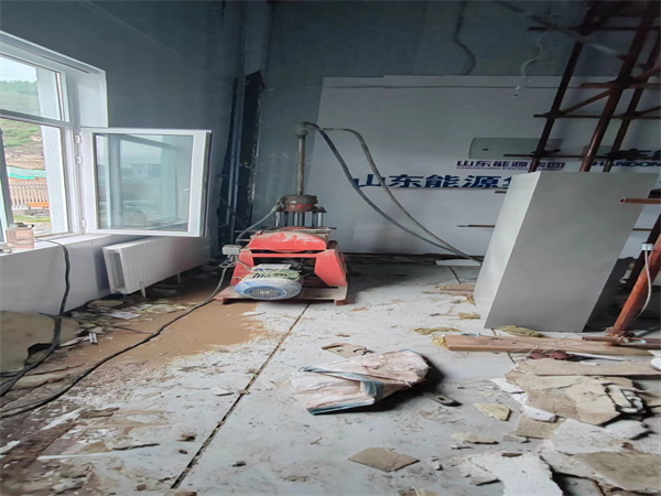 临清地基基础下沉墙体裂缝加固注浆顶升施工